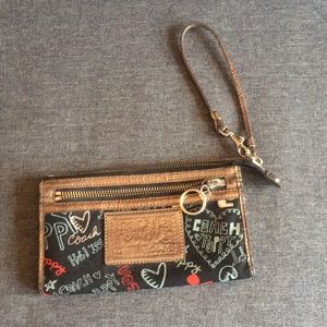 Coach poppy graffiti wristlet